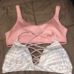 2 Victoria Sport sports bras